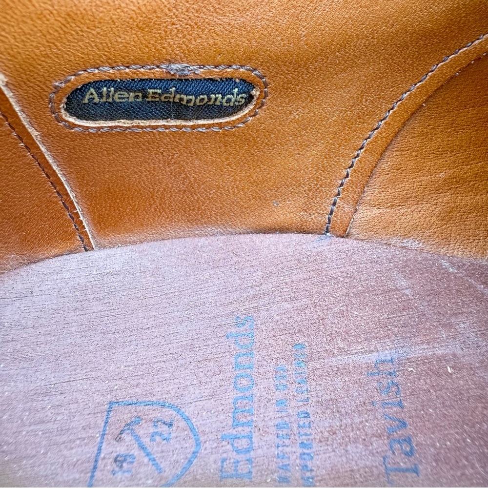 Allen Edmonds McTavish 9D Tan Leather Oxfords - Picture 13 of 15